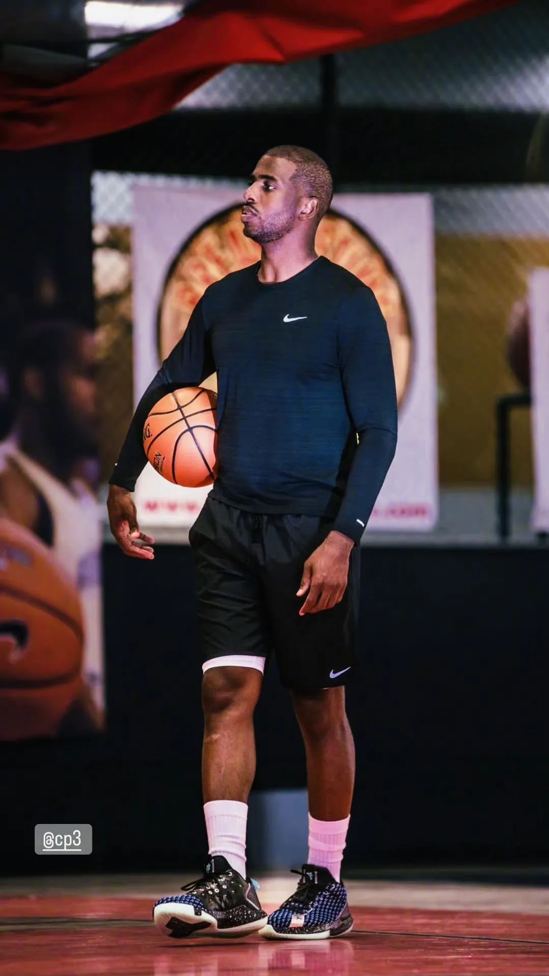 分享一波球星壁纸,球星们的壁纸图