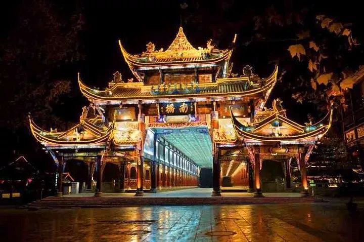 拜水都江堰问道青城山是诗词吗,拜水都江堰问道青城山完整版