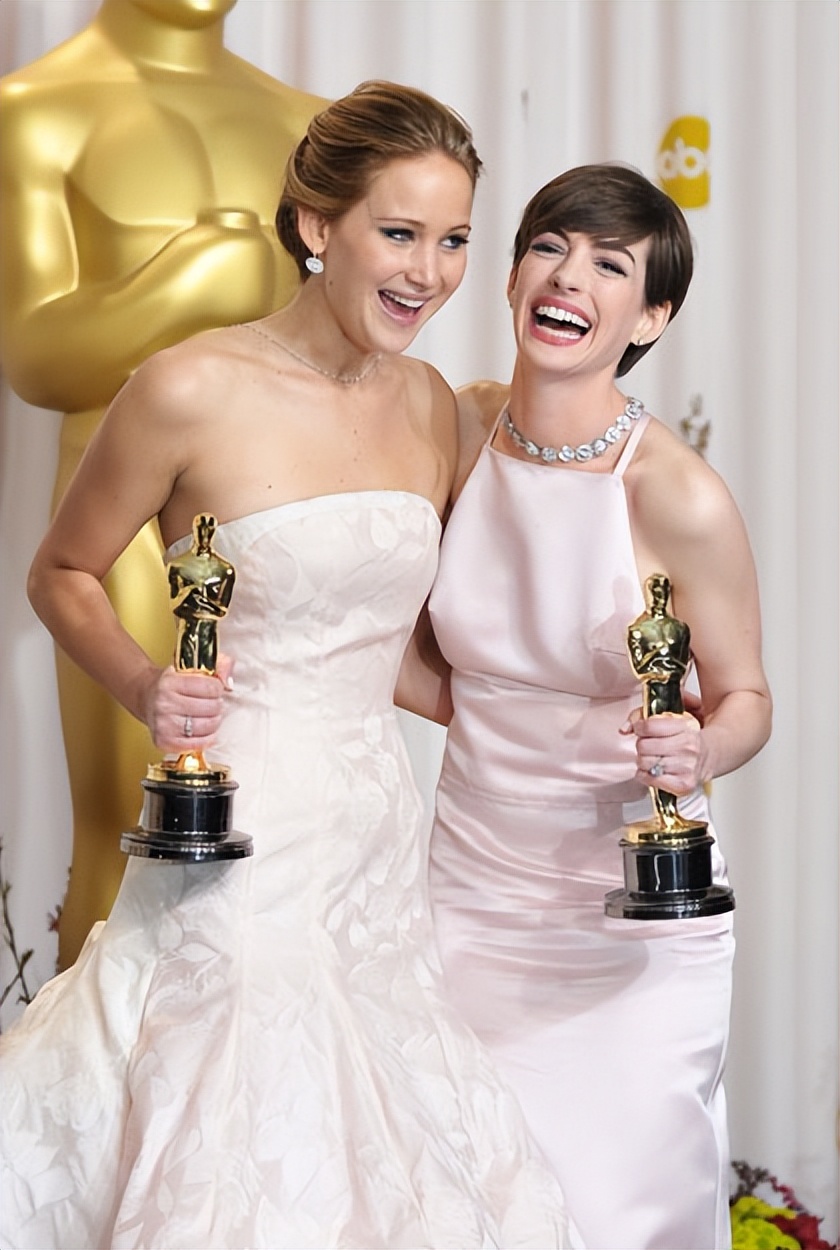 安妮海瑟薇是好莱坞明星吗,安妮海瑟薇被嫌弃了吗