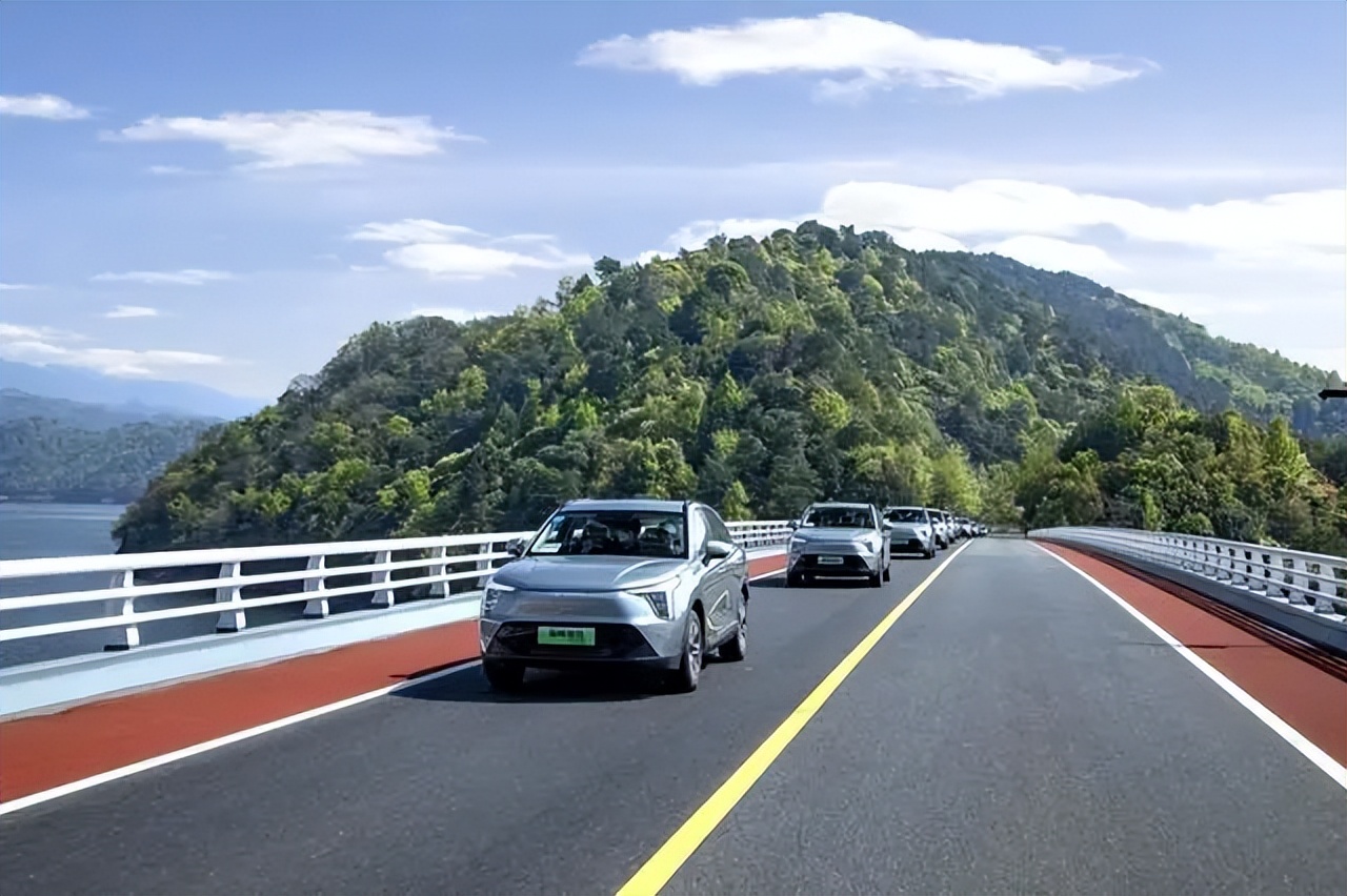 哈弗枭龙max与比亚迪唐dmp,e-tron汽车评测