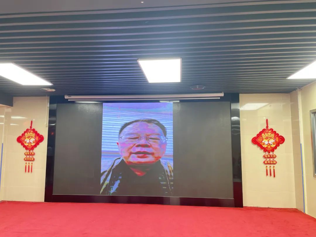 福享天年！我和春天有个生日会！