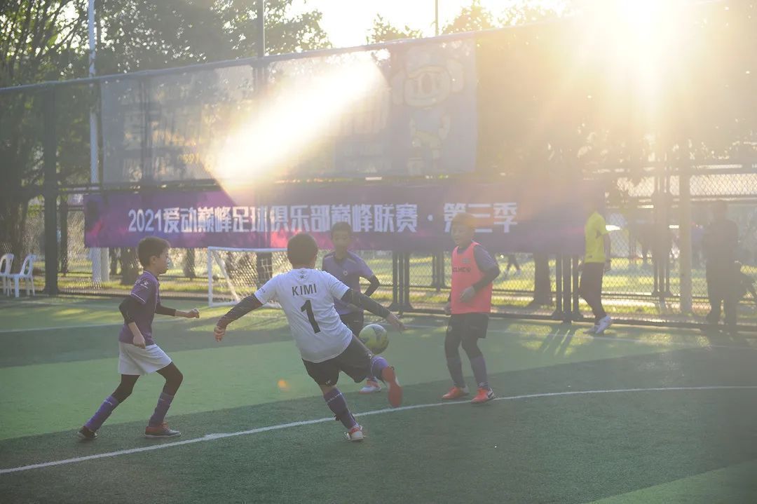 足球健康领域活动,足球运动可以锻炼身体哪些方面