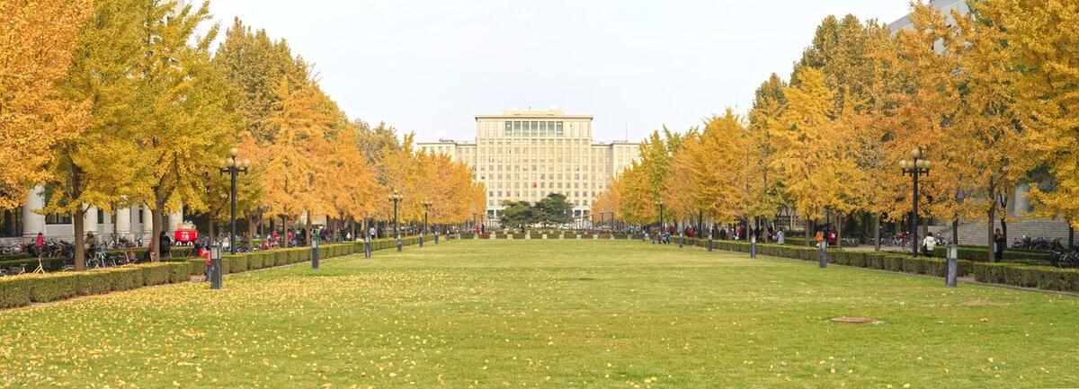 浅谈对青少年的法制教育,未成年人和青少年学生法治观念