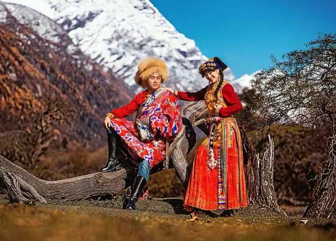 四川女孩嫁西藏带动全村人致富,四川姑娘放弃欧洲工作嫁到藏区