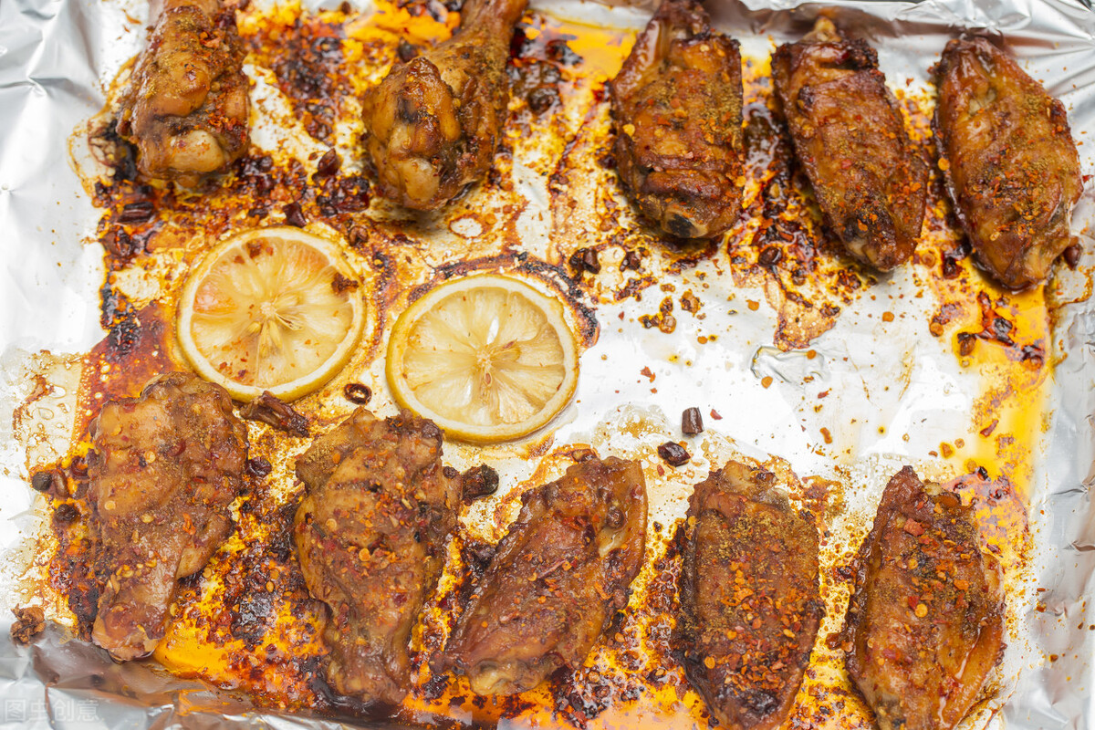 冬季嘴唇脱皮怎么办,冬季嘴唇干裂脱皮怎么回事