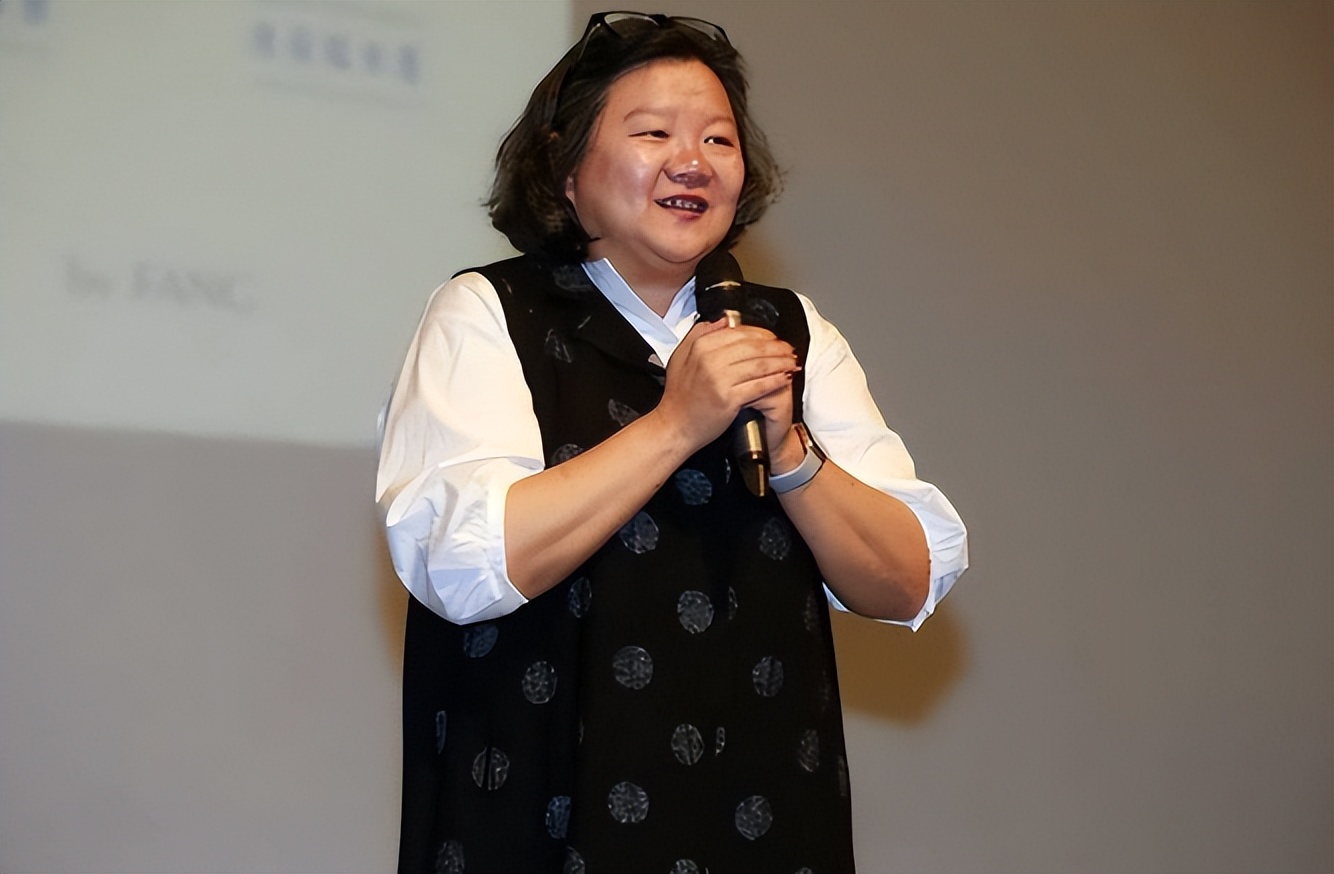 59岁陈凯歌的前妻近照,陈凯歌前妻现在的照片