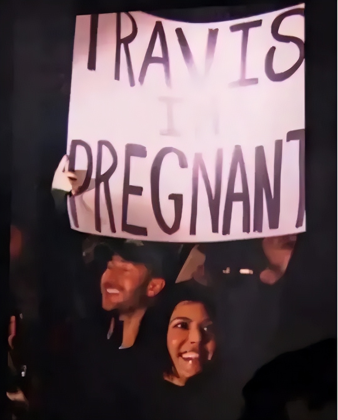 卡戴珊大姐考特尼4胎生了吗,卡戴珊公开谈备孕