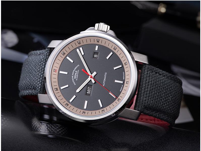 欧米茄一万元男士手表机械,机械手表一万左右