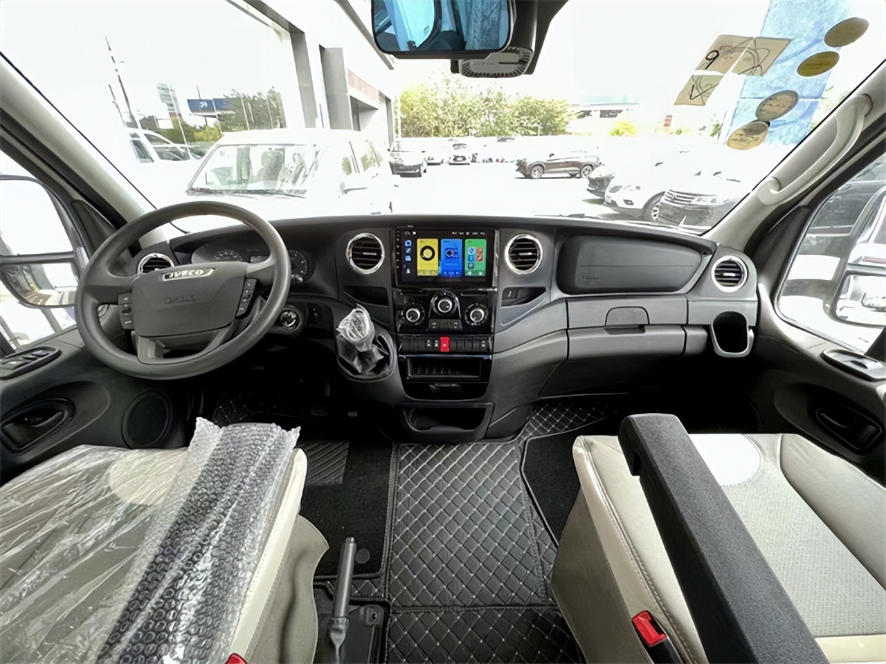 奇瑞瑞弗v820波尔多红多少钱,瑞弗v820最新款多少钱