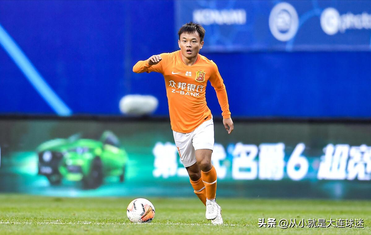 大连人队旧将周通加盟奥克兰城!曾因脱衣比心庆祝被罚下