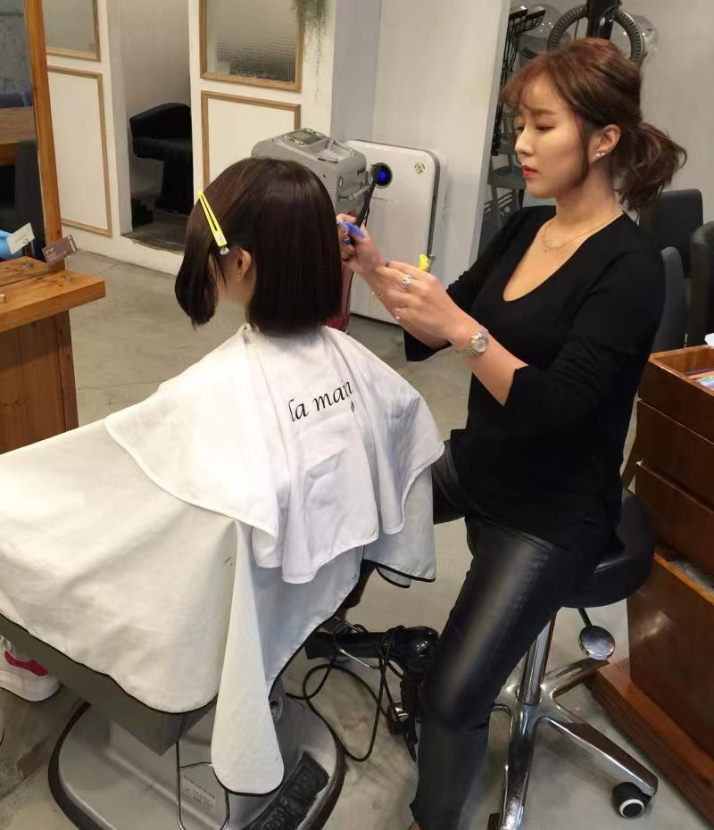 在深圳开理发店盈利,理发店开了一年只能赚几千块