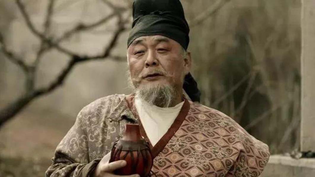 唐代诗人高适的官职是,唐代诗人官职品级一览表