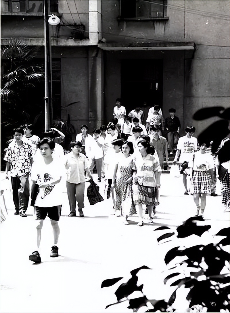 高考回忆30张照片,40张高考经典照片