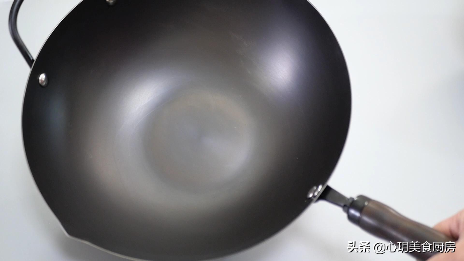 新铁锅先别直接烧,不锈铁锅开锅的正确方法