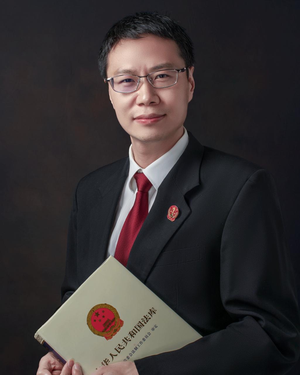 异地补换身份证需要准备什么材料,广东身份证过期可以网上补换吗