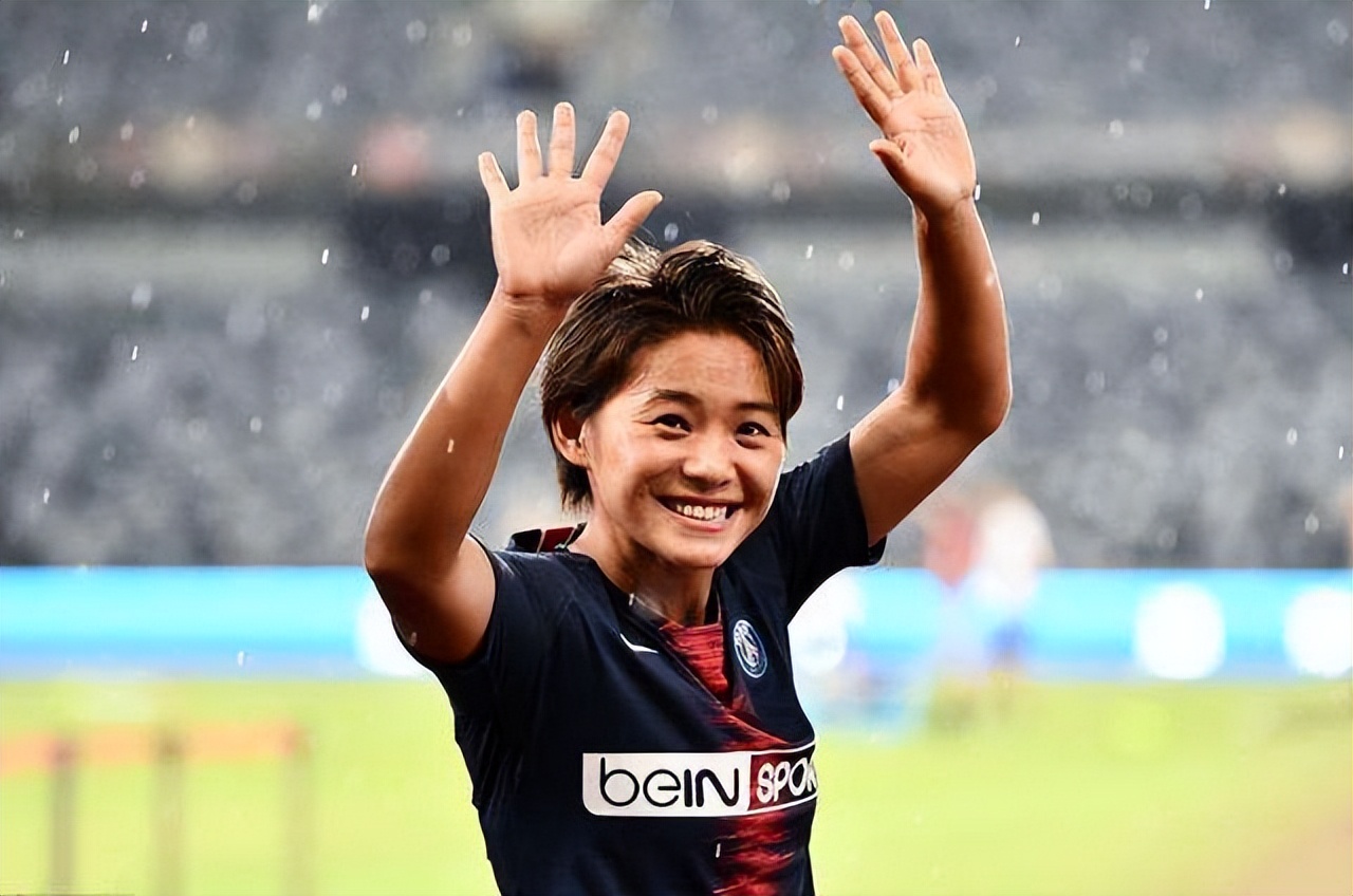 女足2:1赢下澳洲为中国争光,王霜2比1绝杀