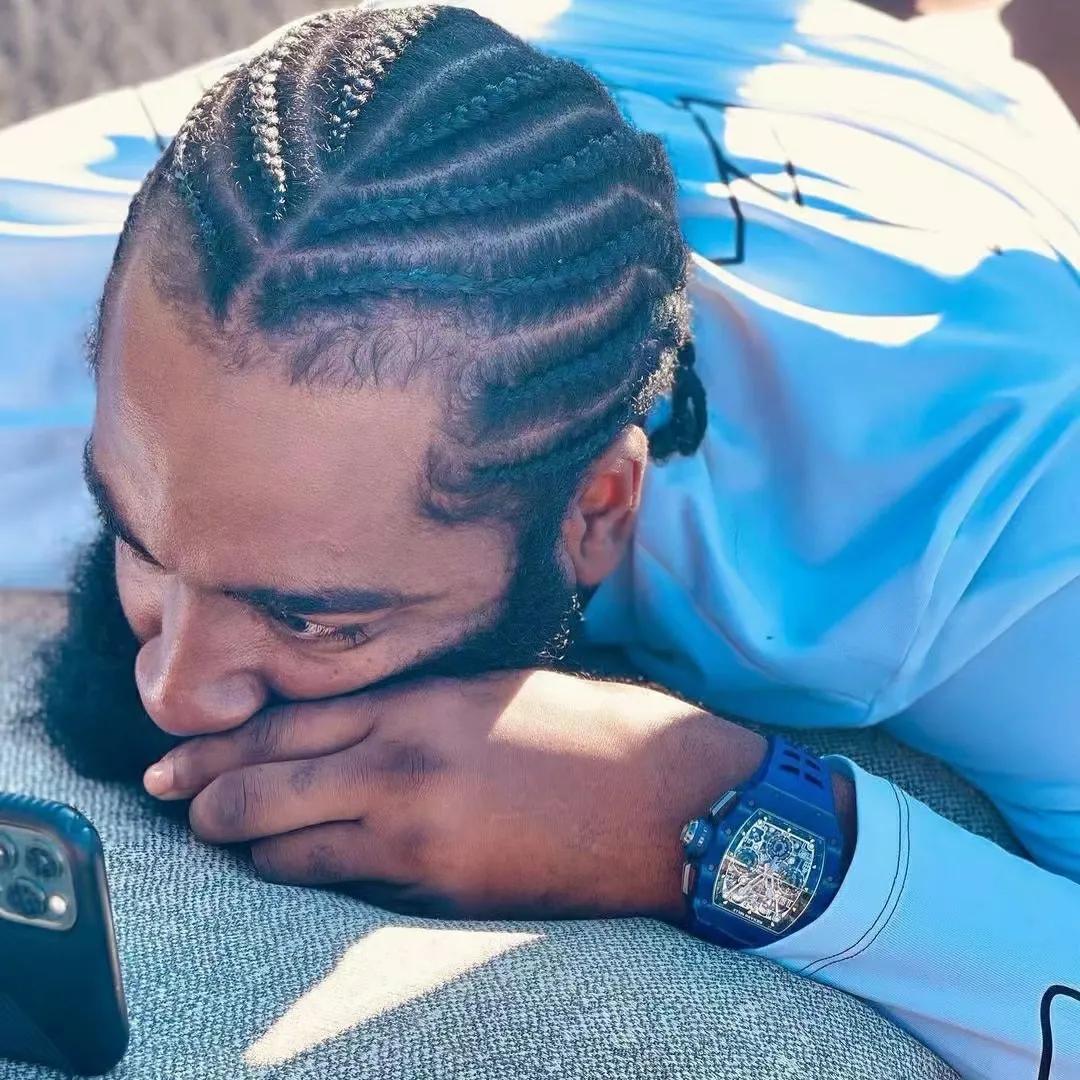 篮球壁纸头像,美式篮球球员照片图集