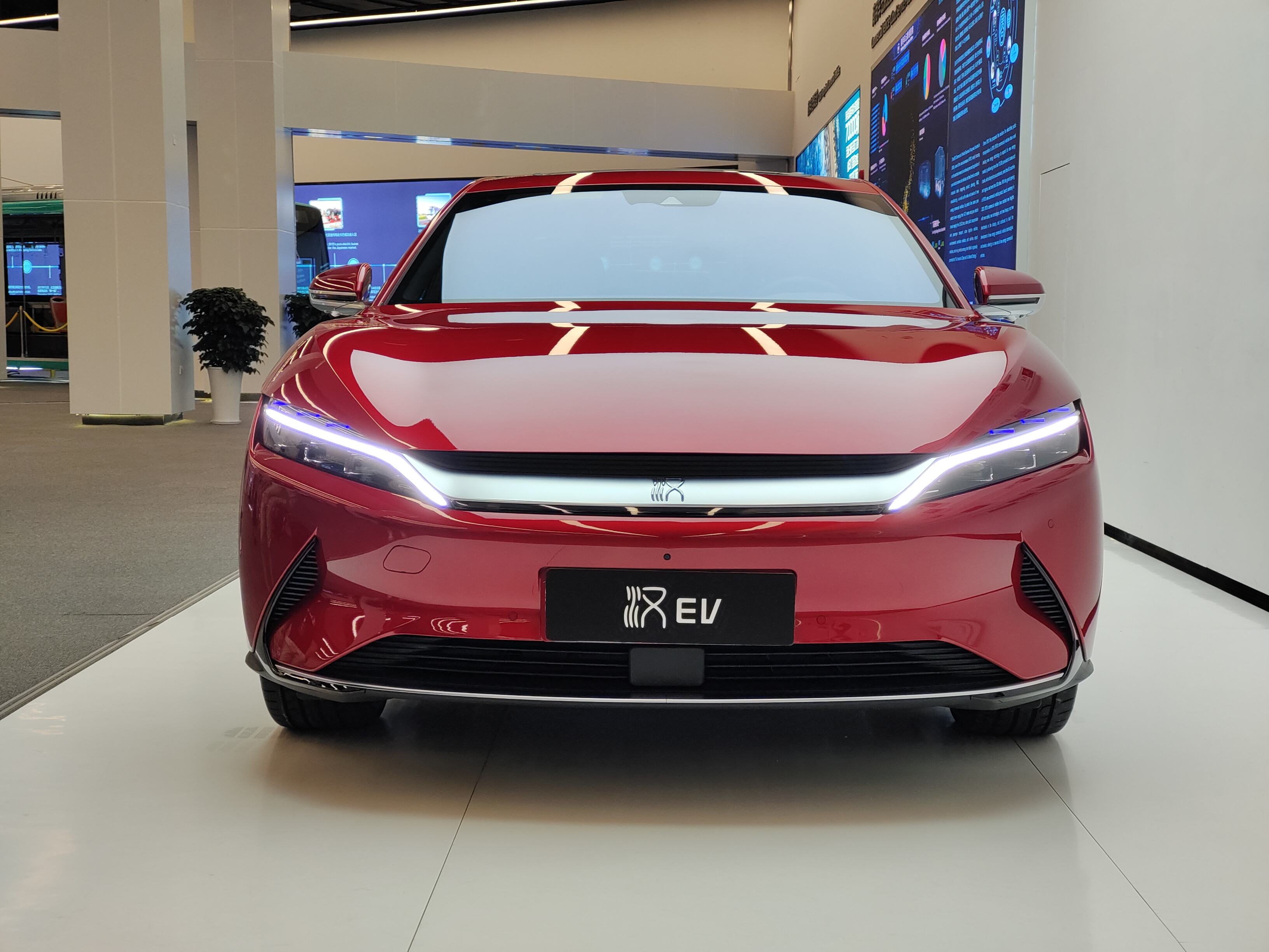 4s店买车做贷款需要注意什么,买车分期与全款的猫腻