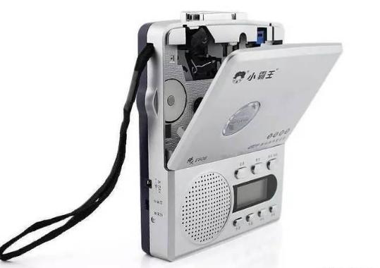 小时候的点读机有多离谱,小时候用的点读机有哪些