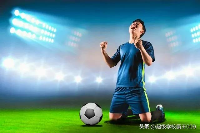 李铁接手国足期间归化球员的状态,李铁归化国足的条件