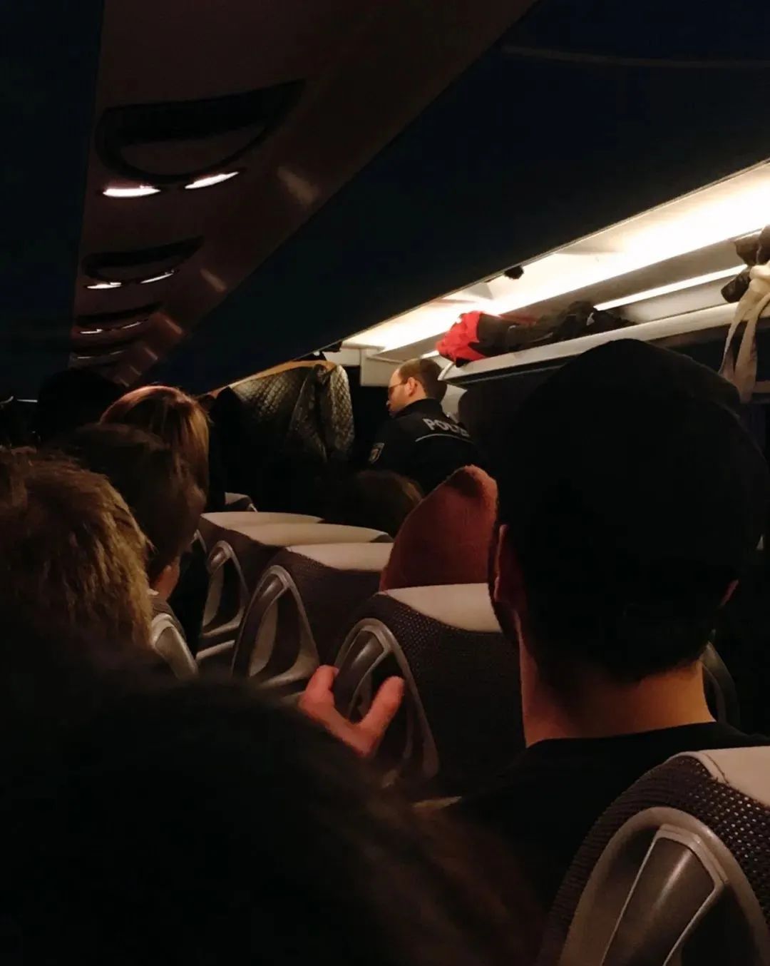 花30万去香港留学,花30万留学