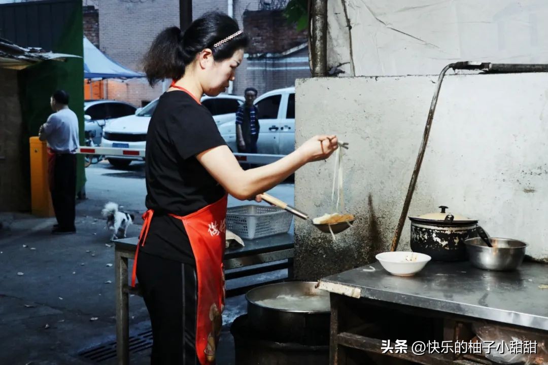 讲道理！吃过这几家馆子才算来到了成都！