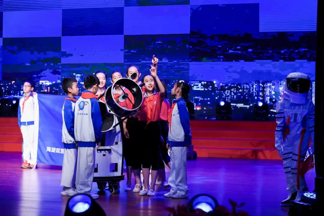 北京市航天图强小学电话,北京市海淀区航天图强小学校徽