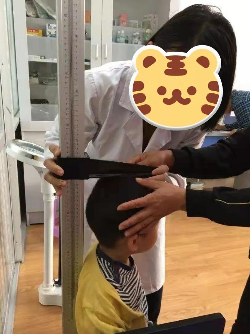 别再赖遗传了,找对方法,2岁男童5个月长7厘米赶超同龄人