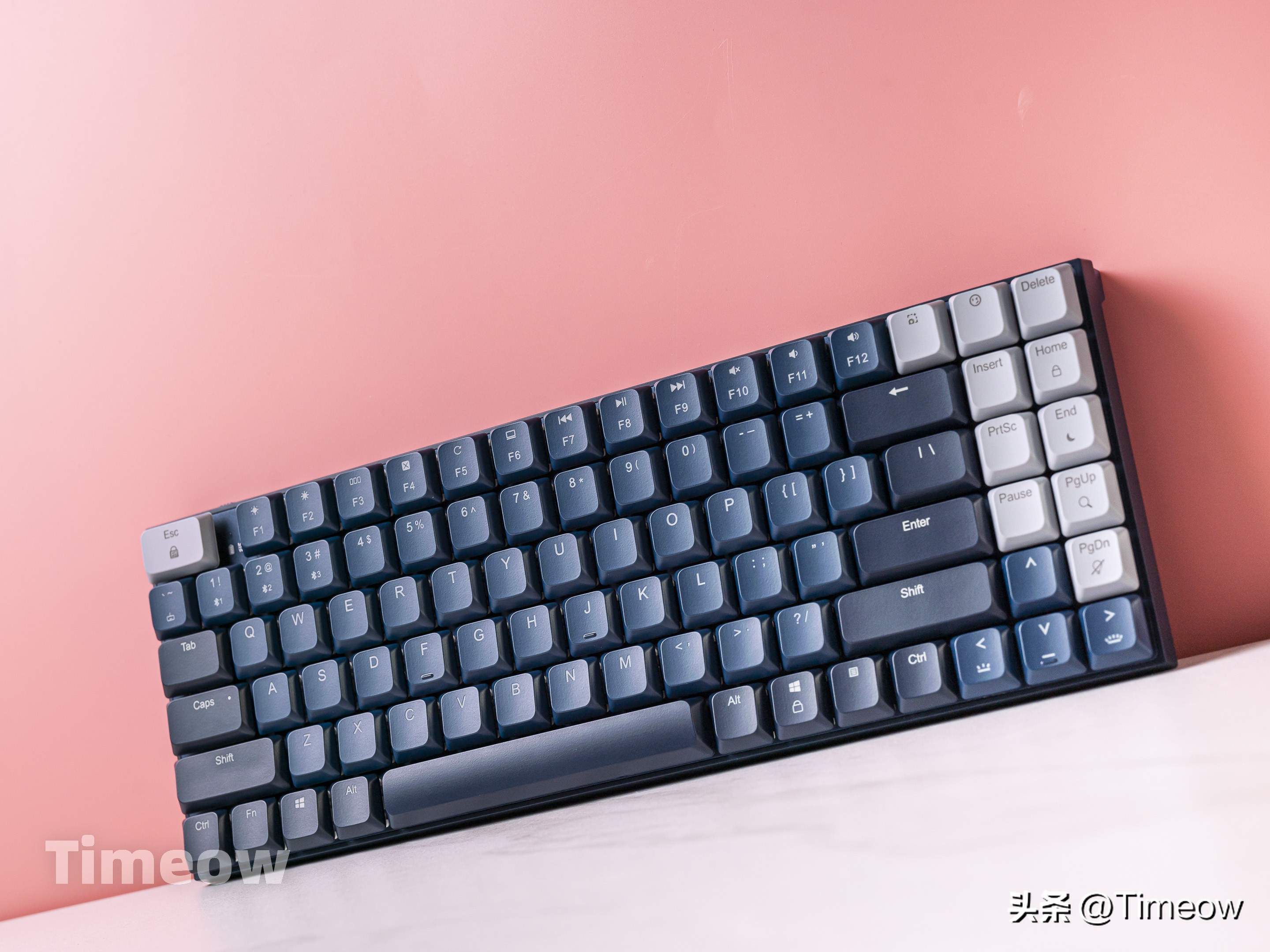 简单的办公桌面,高效工作桌面大全