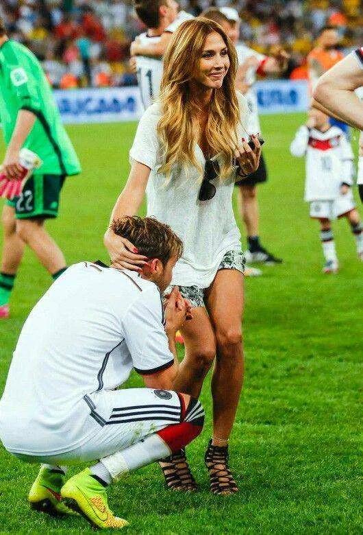 那些年我们追过的世界杯女神,世界杯2018足球女郎
