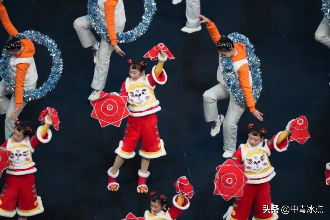 张艺谋揭秘冬奥北京8分钟,张艺谋2022冬奥开幕式背后的故事