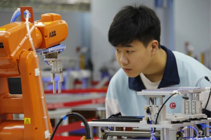 广州市有几家技校中专,广州十大公办中专技校排名