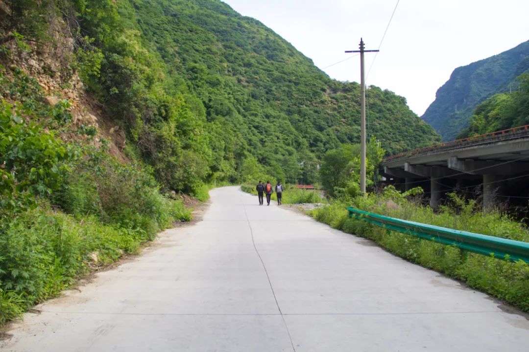 寻访秦岭古村落的感受,探秘秦岭最美空中村落犁辕坪