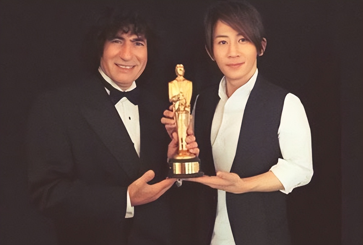 4年时间“封杀”两次，五登春晚后销声匿迹，刘谦经历了什么？