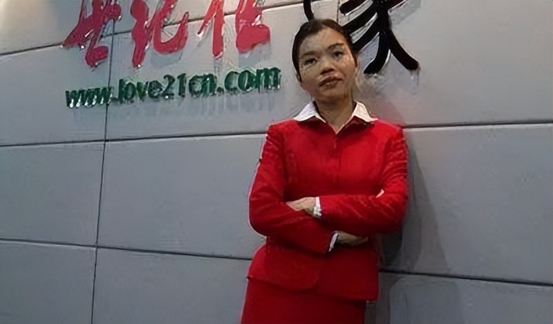 她18岁考入北大24岁去世,她19岁辍学还债