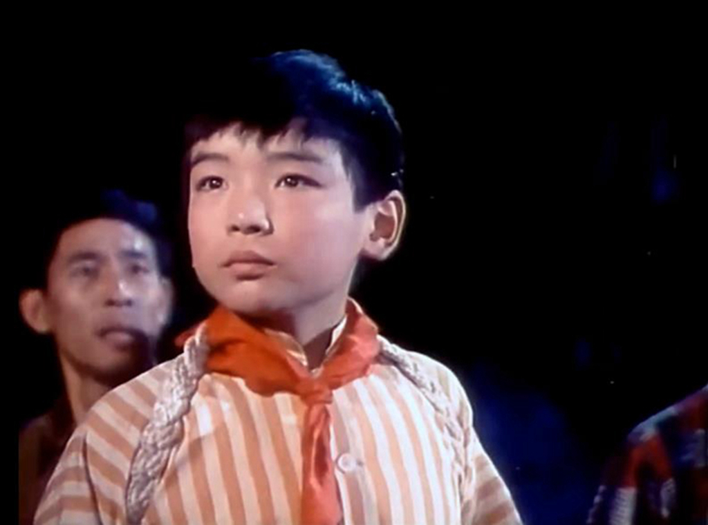 记得《磐石湾》勇敢机智的少先队员阿团吗？《封神榜》一人演两角