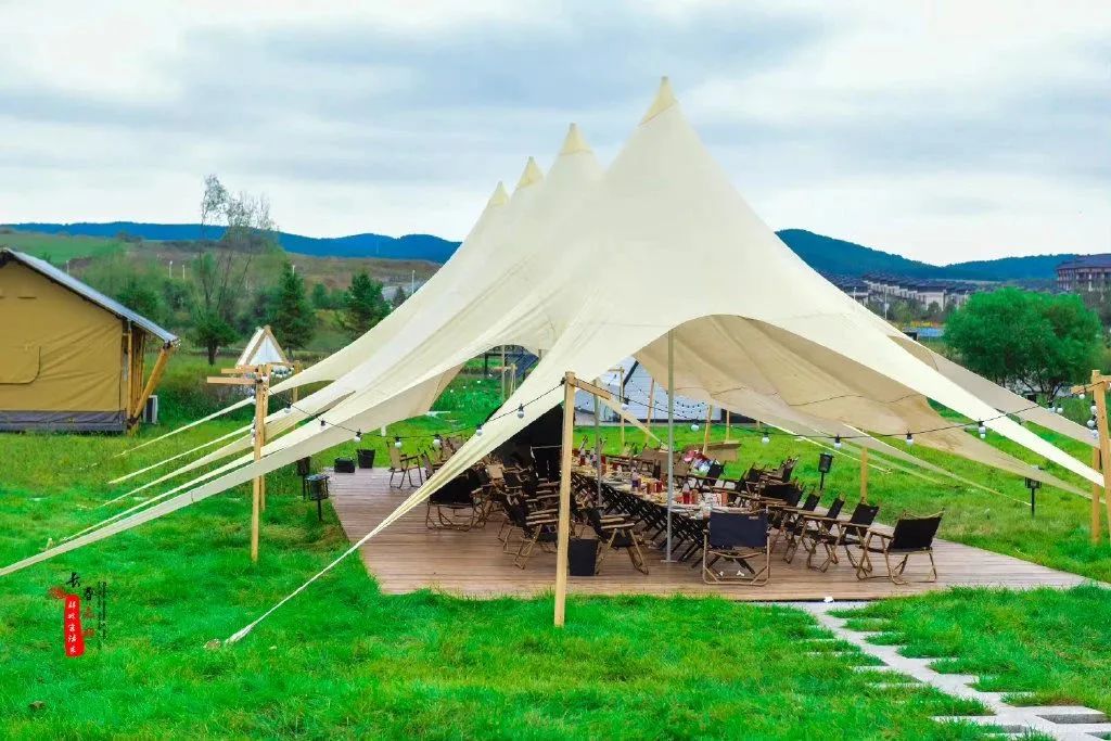 可以驱车直接上山的露营地,大自然馈赠的绝佳露营地