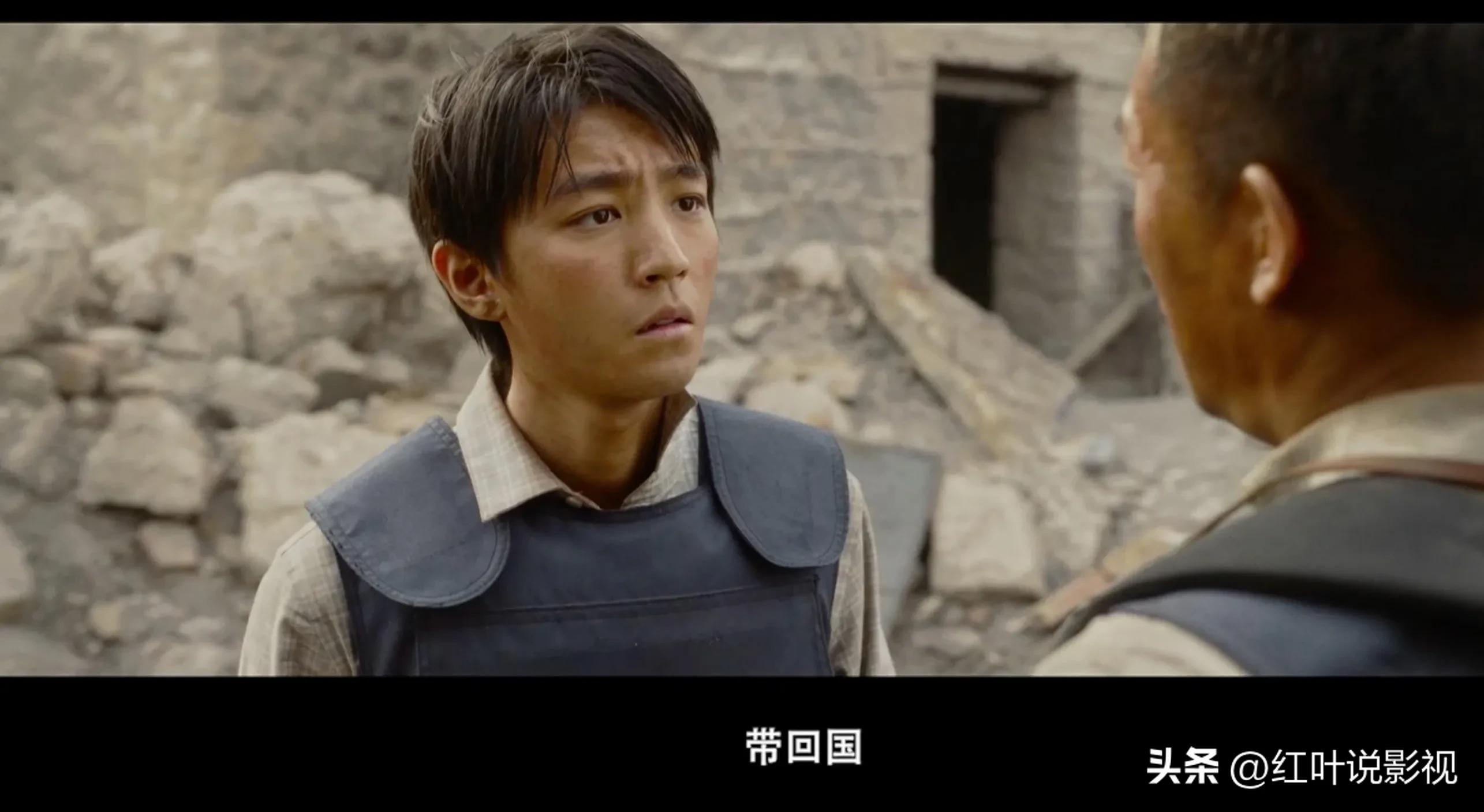 王俊凯张译拍摄电影万里归途路透,张译王俊凯万里归途讲述什么故事