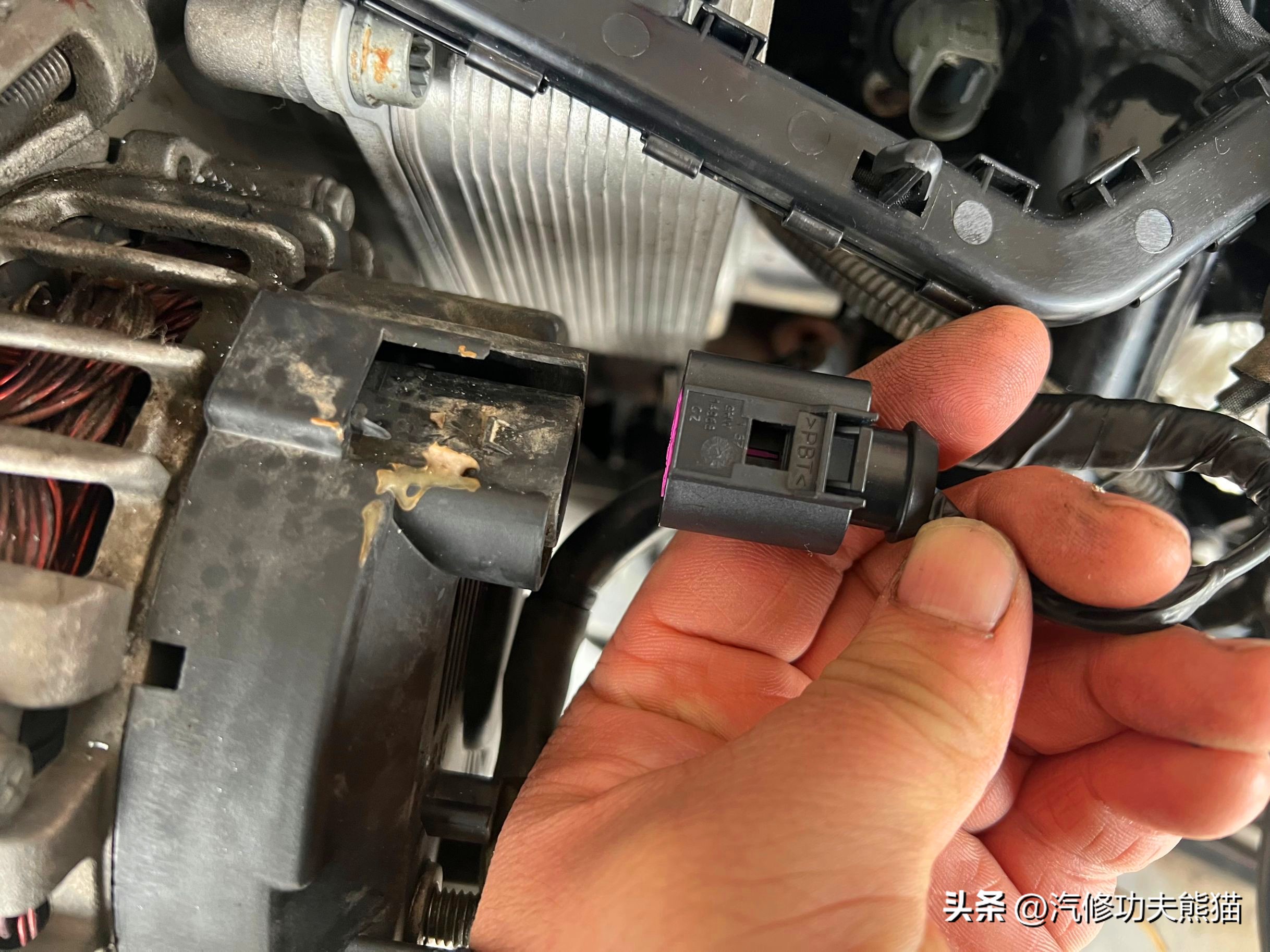 车况很差的车能到4s店置换吗,车况特别烂能翻新嘛