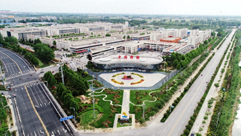 走进时尚新潮流最前沿,步入潮流殿堂