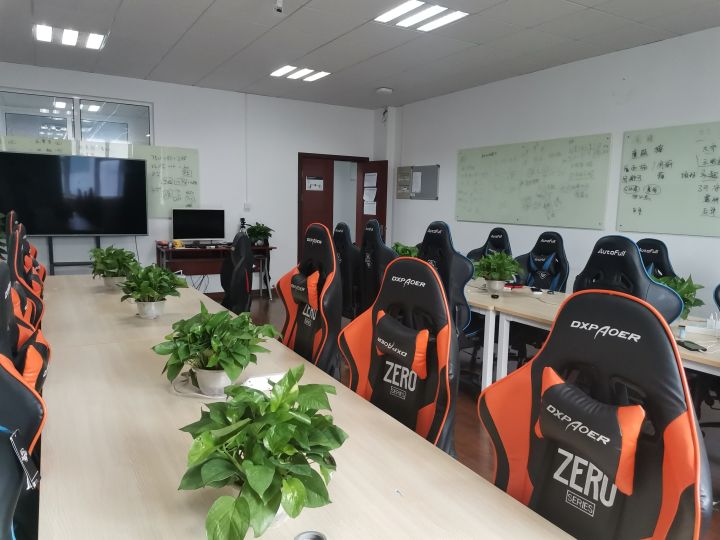 孩子沉迷游戏电竞是不是出路,孩子沉迷游戏如何挽救