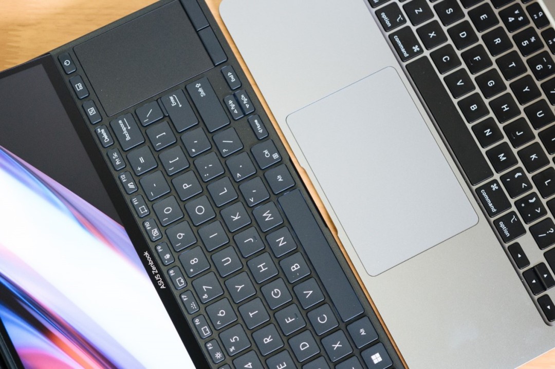 m1芯片和酷睿i7,applem1和酷睿i7处理器哪个好