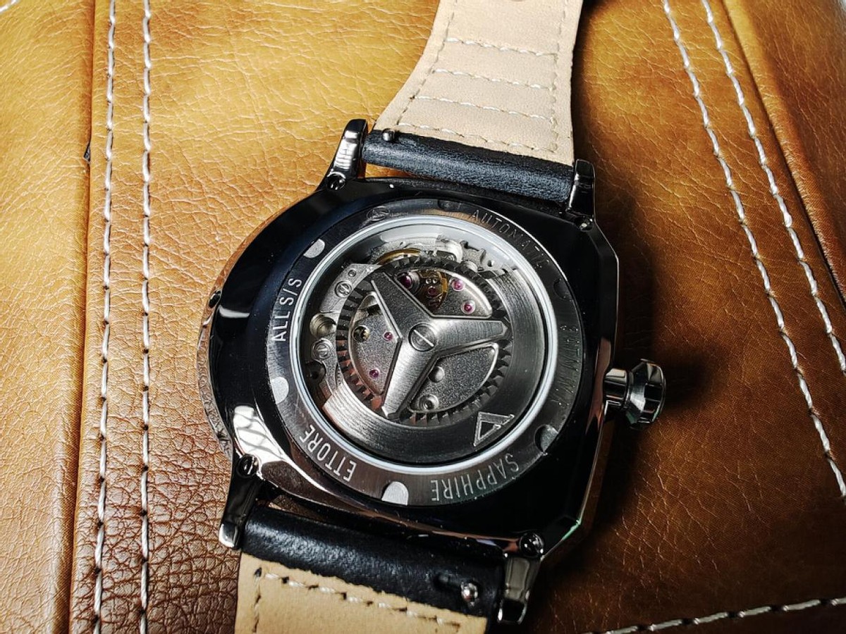 值得买的国产机械表,值得买的机械表图片及价格