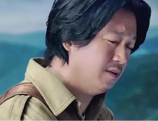 年轻时帅炸天的8位男星，中年后，有人胖快200斤，有人秃成地中海