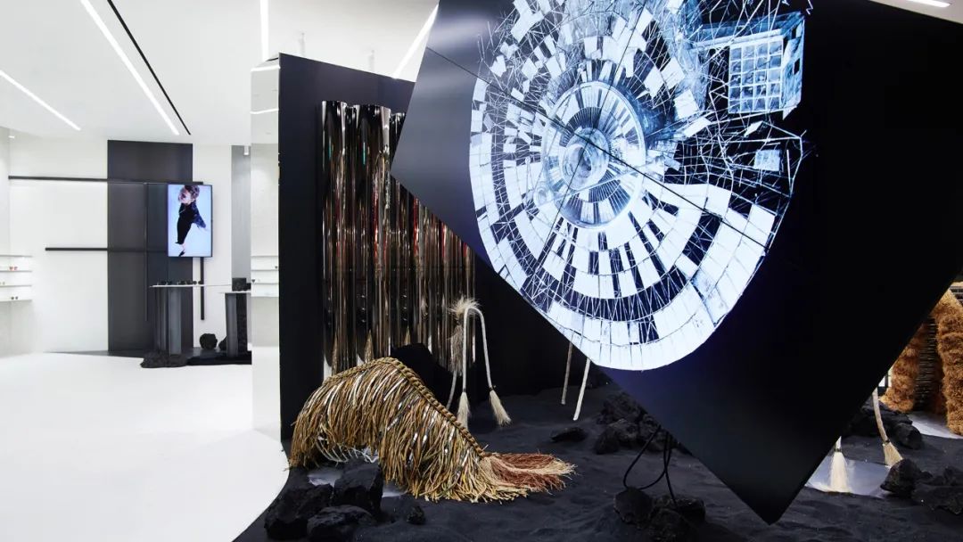 被称之为“宇宙级网红”品牌—GM之概念赏析