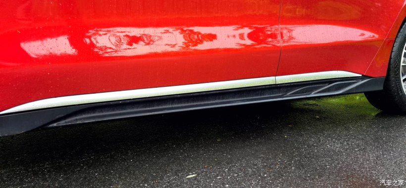 23万买比亚迪汉值得吗,售25.88万起比亚迪汉新车型上市