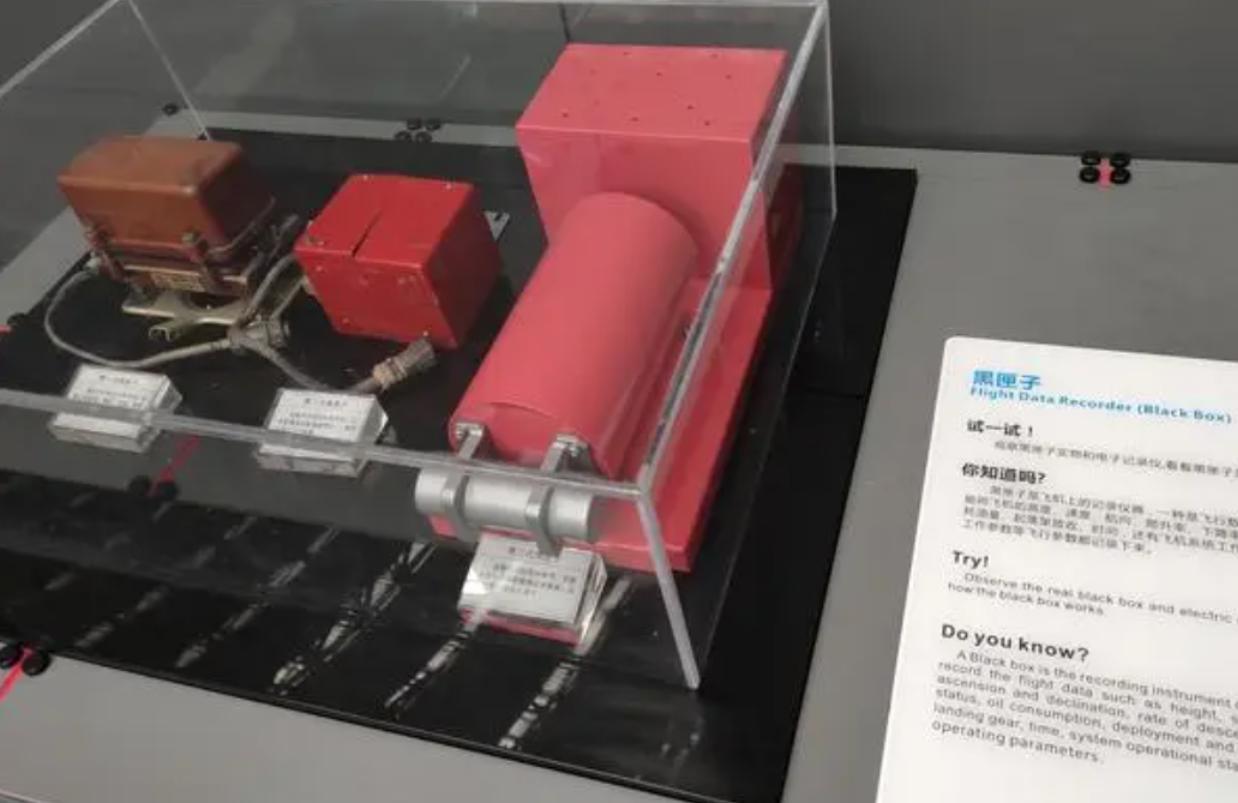 为什么飞机失事前都是垂直降落,飞机失事是如何坠落的