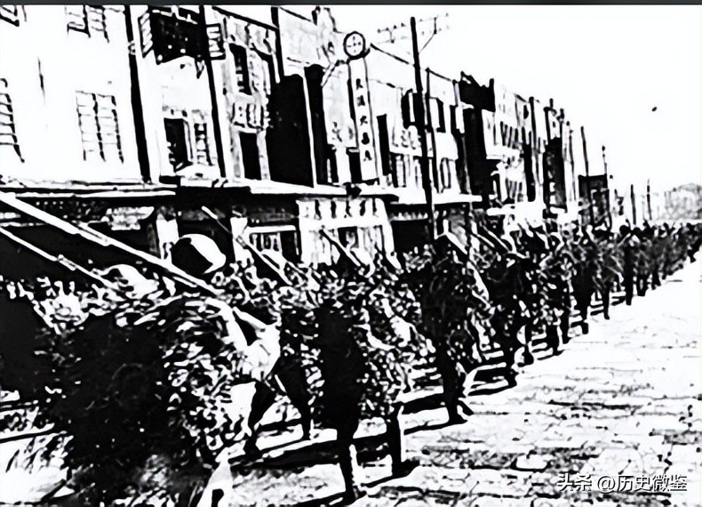 59年*振华苏**被迫离婚带6个娃，毛主席看不下去了：再找个合适的