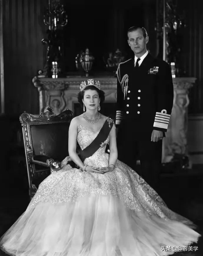 经典的爱情是什么,塑料爱情图片