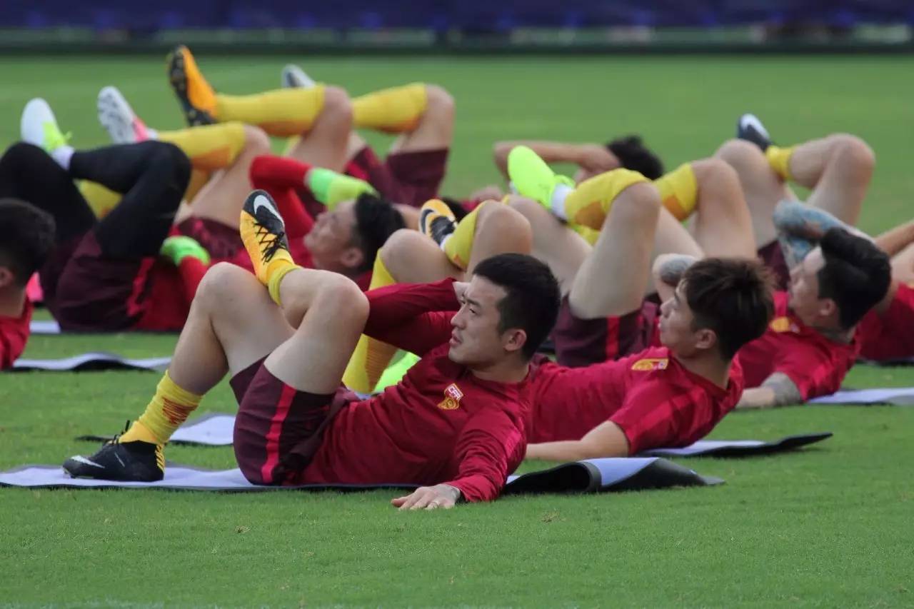 太尴尬！新西兰不想跟国足交手，足协或重金请欧洲球队来华